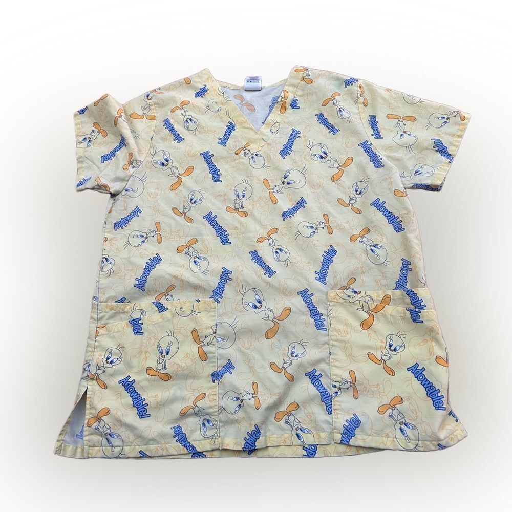 Y2K Vintage Tweety Bird Scrub Top